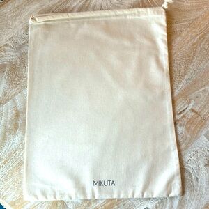 Mikuta dust bag